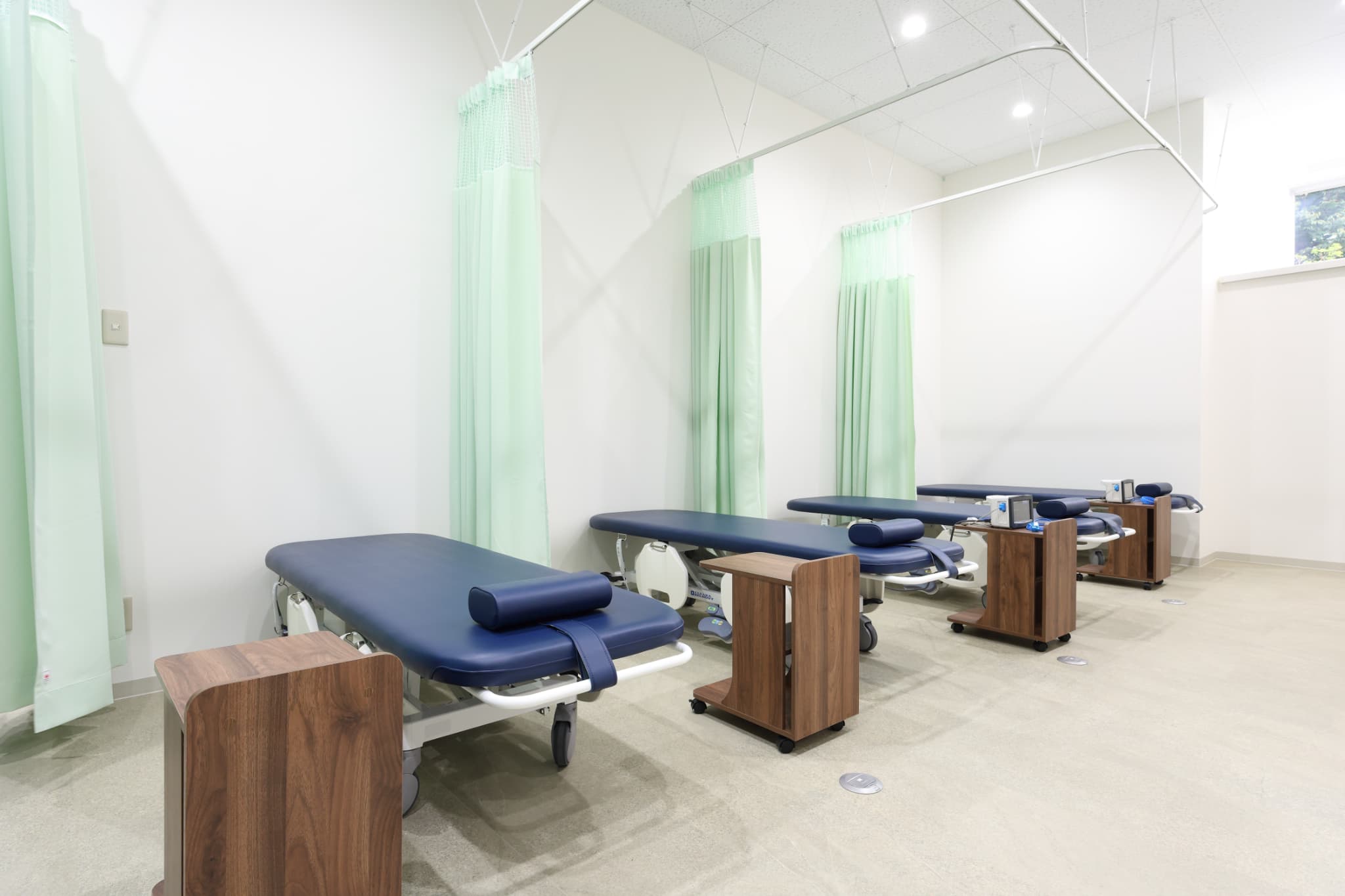 胃カメラ検査と大腸カメラ検査を同日に受けることが可能